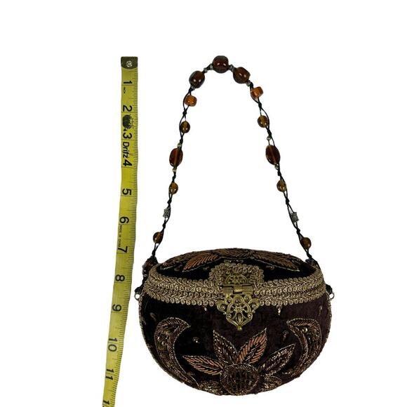 Vintage 70s Indian Handmade Brown Velvet Structured Beaded Mini Bag - Picture 5 of 6
